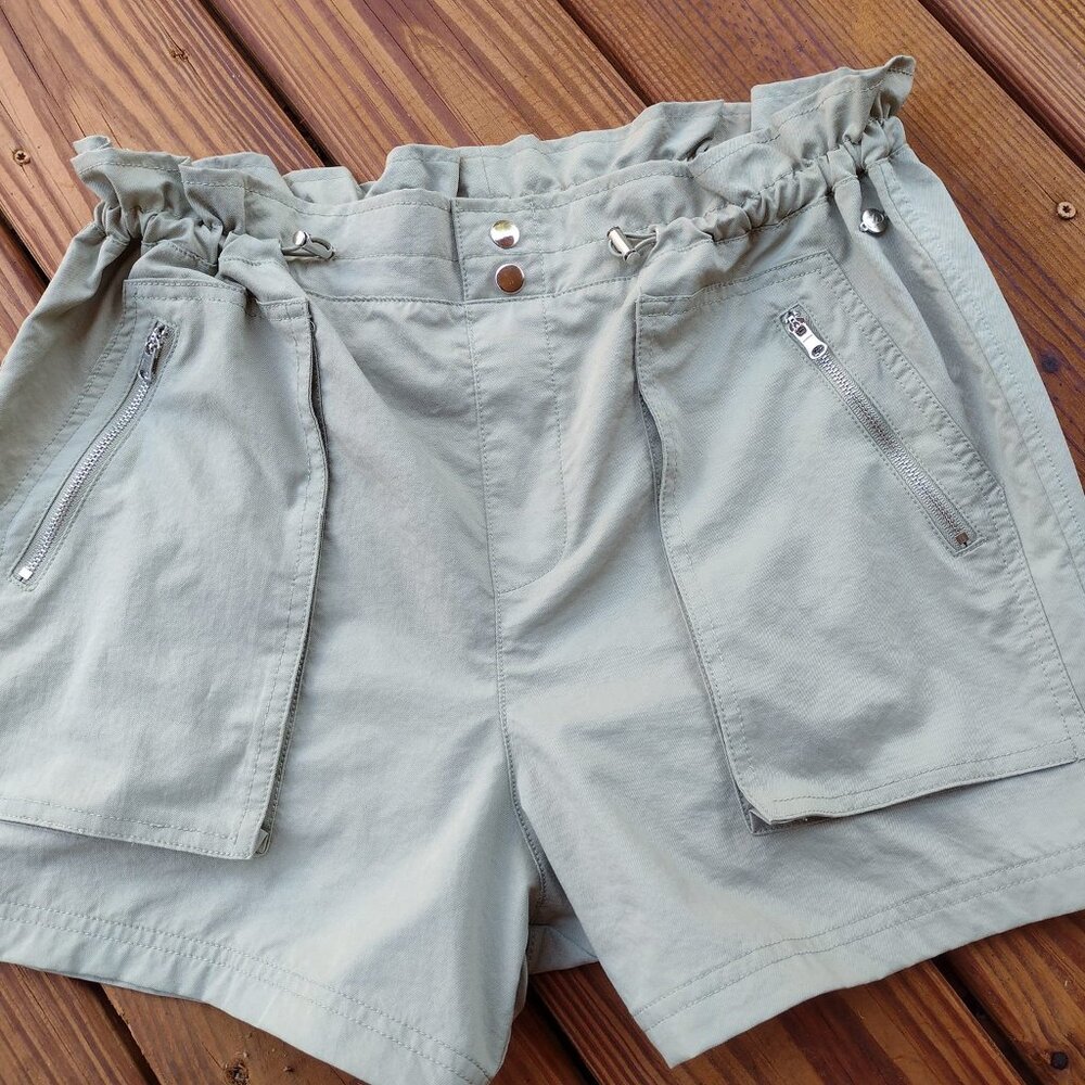 Size Medium Women's Army Green Shorts Calia Ladies Summer - Picture 3 of 6